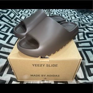 100% Authentic Yeezy Slides